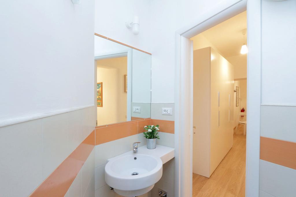 Via Veneto Smart Apartment Рим Номер фото